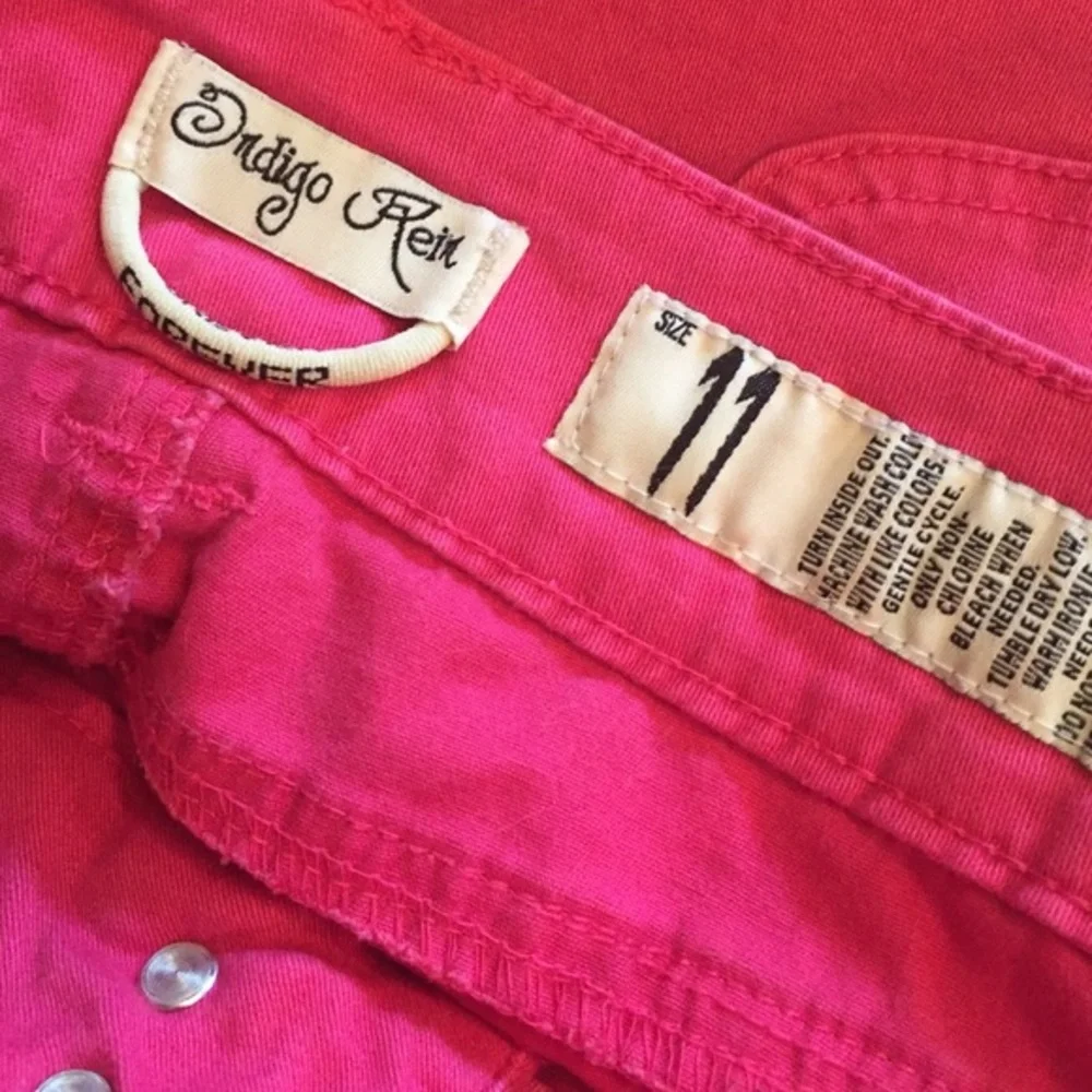 PINK SHORT SHORTS INDIGO REIN‎ SIZE 11
